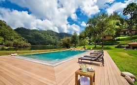 Sierra Lago Resort & Spa Hotel